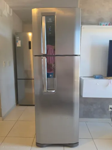 Geladeira Inox Frost Free Electrolux