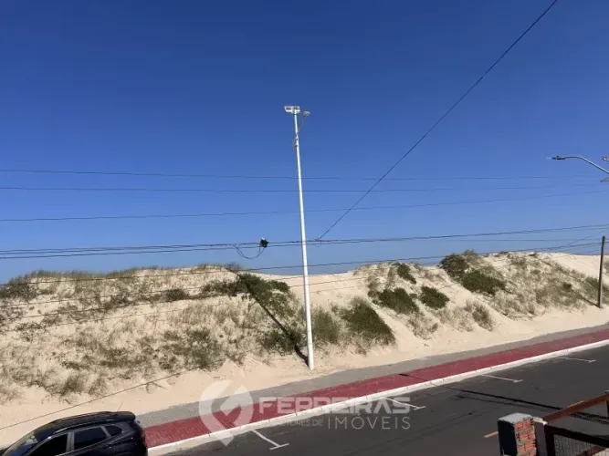 Locação anual frente mar em Imbé 2 dormitórios.