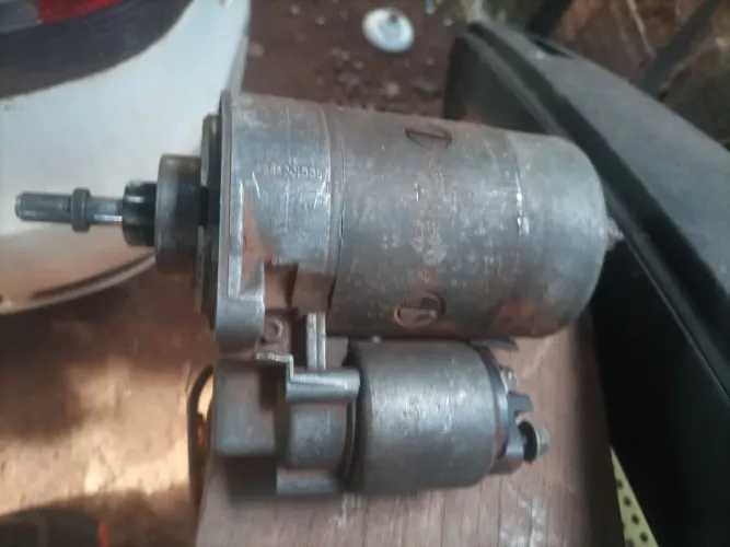 Motor de partida do Monza
