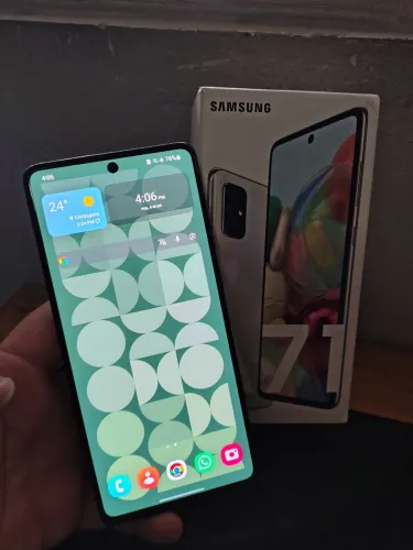 Samsung Galaxy A71 128GB Branco - Excelente e sem danos ou defeitos