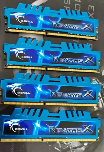 32GB Ram DDR3 1600mhz CL9 Ripjaws X