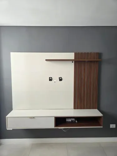 Painel Rack Bege