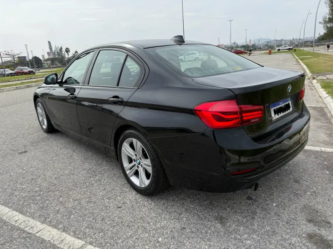 BMW 320I A Modern/sport TB 2.0/a.flex 16V 4P 2017