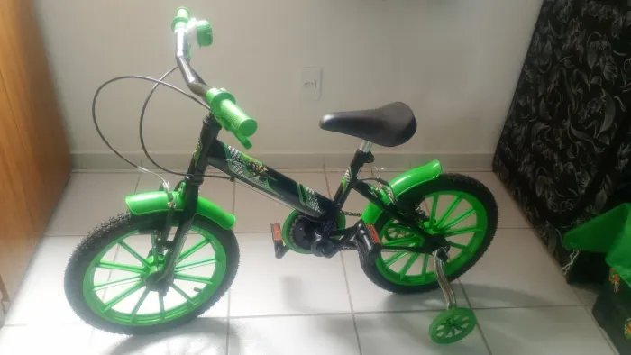 Bicicleta aro 16 pouco usada e bem conservada