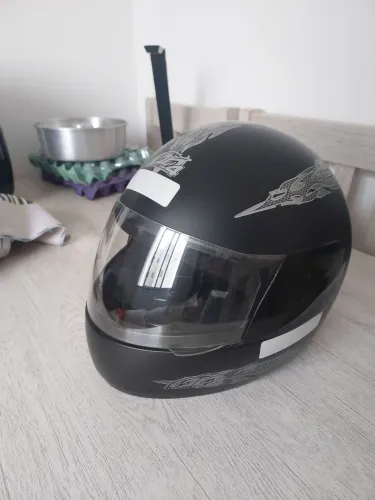 Capacete