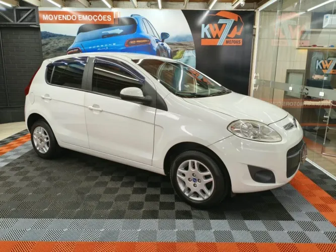 Fiat Palio Attractive 1.0 EVO Fire Flex 8V 5P 2015