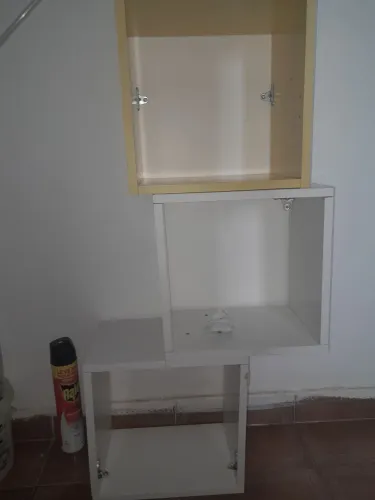 Vendo kit com 3 nichos quadrados em MDF.