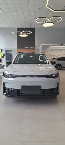 Leapmotor C10 REEV (Híbrido) 2026 0KM