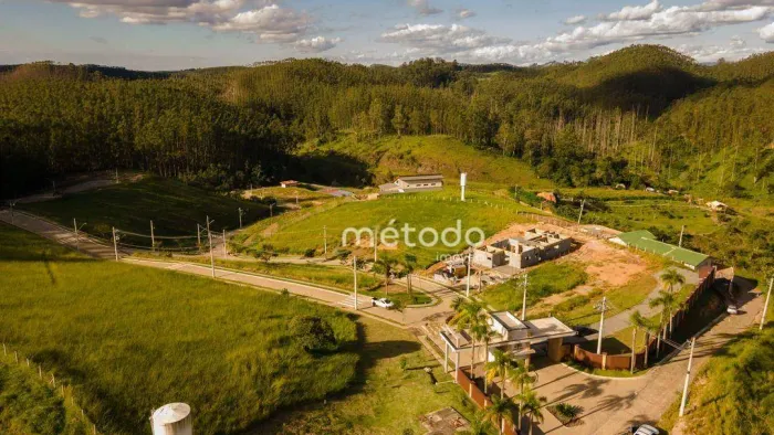 Terreno à venda, 1000 m² por R$ 396.000 - Condomínio Residencial Altos do Itaoca - Guarare