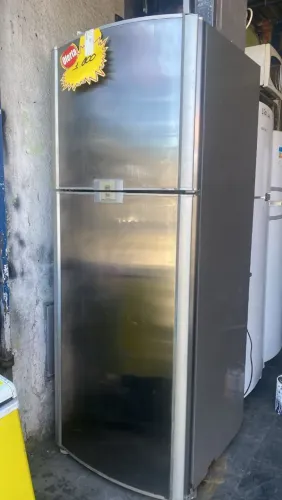 Geladeira Frost free inox Brastemp