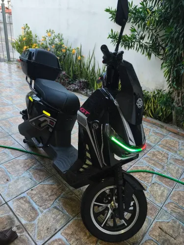 Yesu GT autopropelido