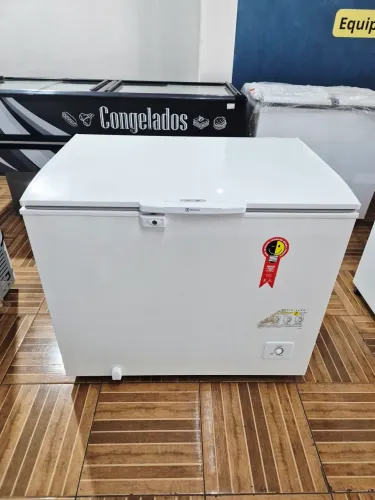 Freezer Electrolux 314 litros 