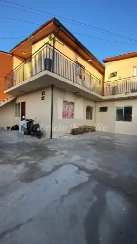 Prédio Residencial para Venda em São José, Serraria, 8 dormitórios, 4 banheiros, 3 vagas