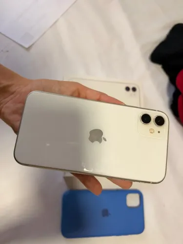 iPhone 11 128 gigas branco 