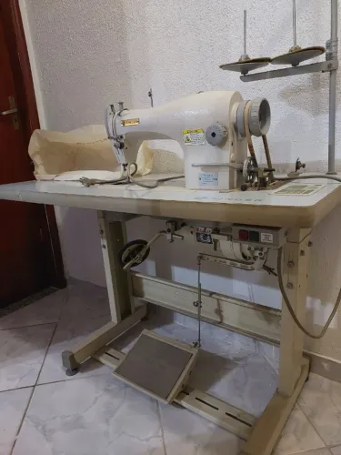 MAQUINA DE COSTURA RETA INDUSTRIAL SINGER 191D-20