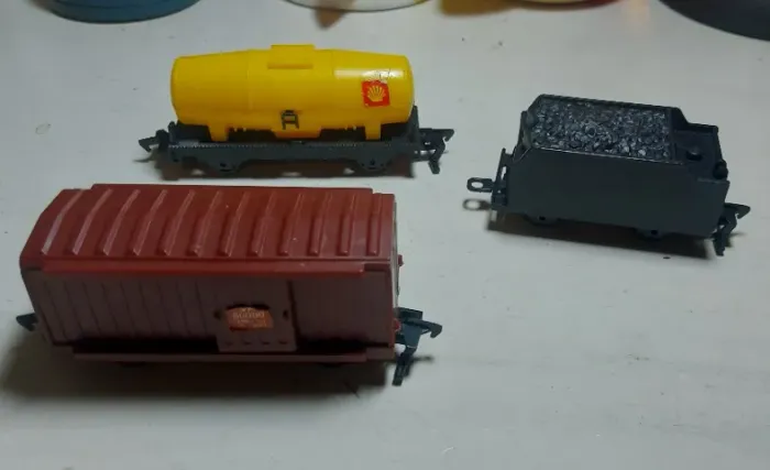 conjunto de 3 vagões de ferrorama da estrela dos anos 80 em ótimo estado