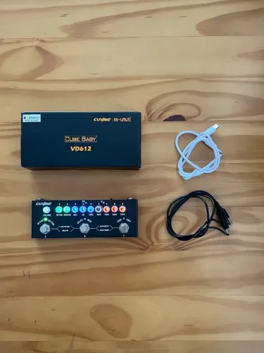 Cube Baby Pedal de Guitarra de Multiefeitos Cuvave