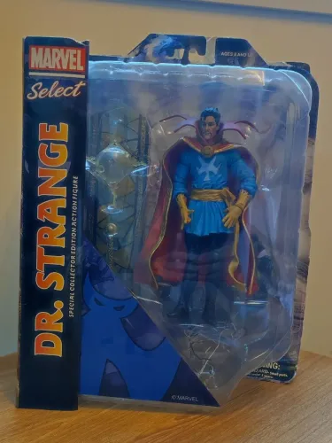 Dr. Strange - Doutor Estranho (Marvel select)