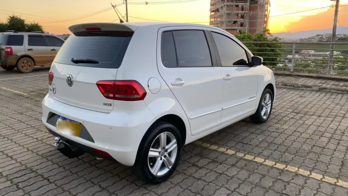 Volkswagen Fox Comfortline 1.6 Flex 8V 5P 2016