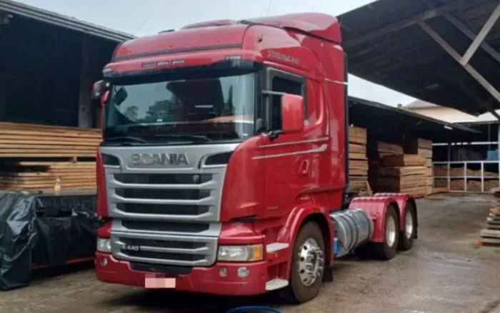 Scania R440 2015 6x4 Particular