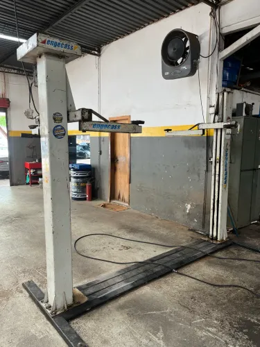 Elevador Engecass 2500 kl