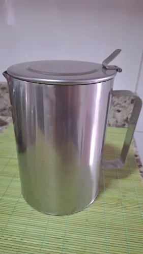 Jarra em Inox