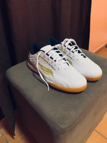 Chuteira Futsal Derten Ultra 7 Salão
