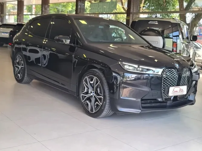 BMW IX XDrive 40 Aut. (elétrico) 2023