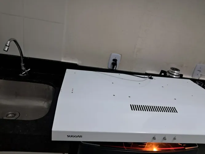 Vendo Exaustor sugar semi novo usado poucas vezes funcionando tudo aceita proposta