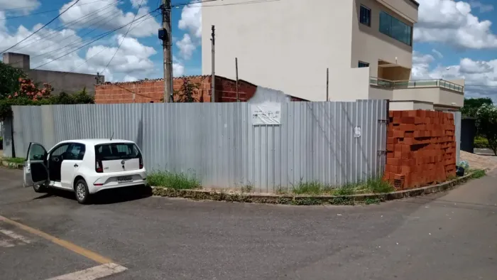 Vendo ótimo lote na vila militar em Planaltina-DF