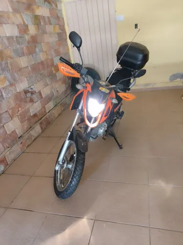 Vendo moto 150 crosser ED