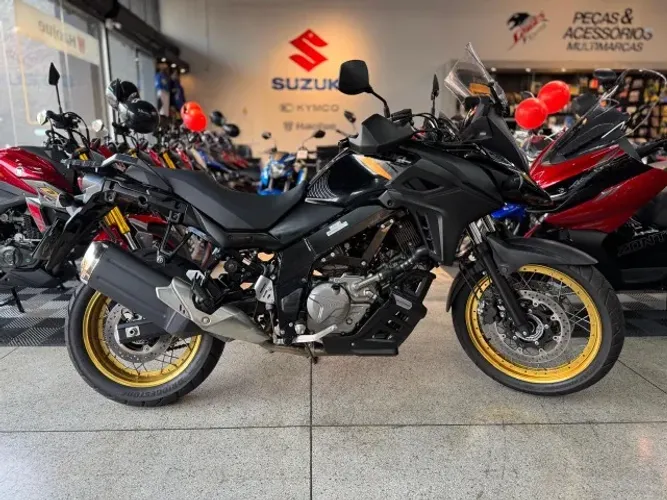 SUZUKI V-STROM 650 2025 COM 9 MIL KM DISPONIVEL!