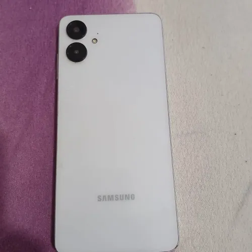 Samsung A06