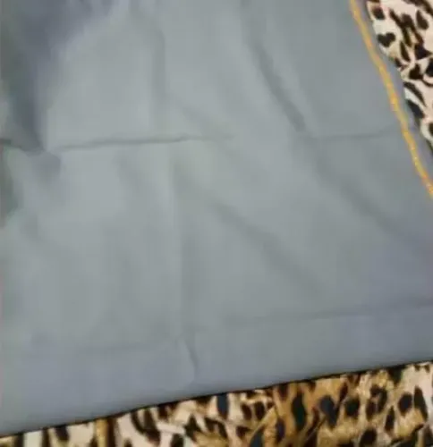 Pano para fazer terno e vestidos , novo linhão na cor cinza médio.