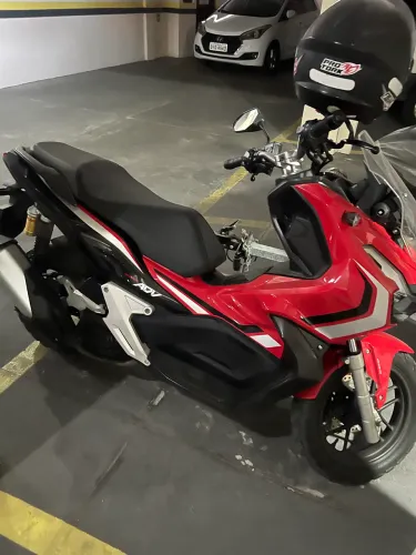 Vendo Honda ADV 150