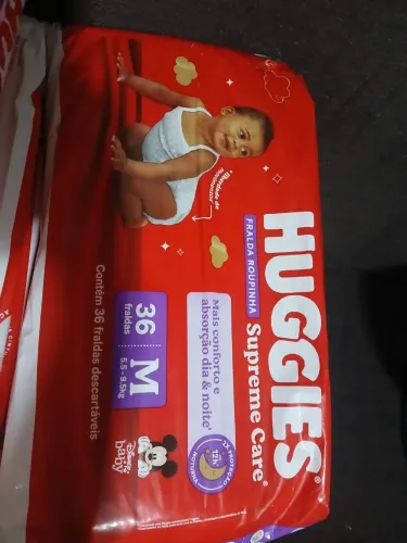 VENDA DE FRALDA HUGGIES ( TAM M)