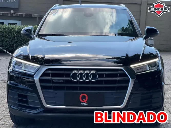 Audi Q5 S-line Black 2.0 TFSI Quat. S-tronic 2020