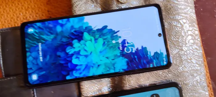 Samsung Galaxy s20 FÉ 