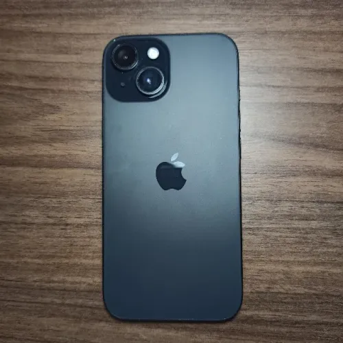 Iphone 15 128 GB preto | original | bateria 87% | ótimo estado | caixa e cabo carregador