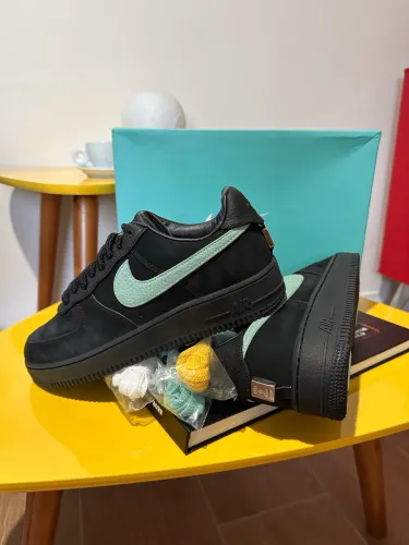 Nike Air Force 1 Tiffany