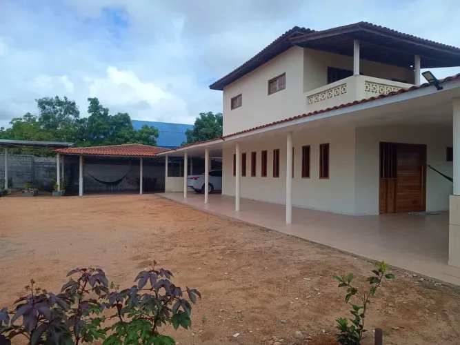 VENDO OU TROCO POR CASA EM CONDOMÍNIO FECHADO DE MENOR VALOR