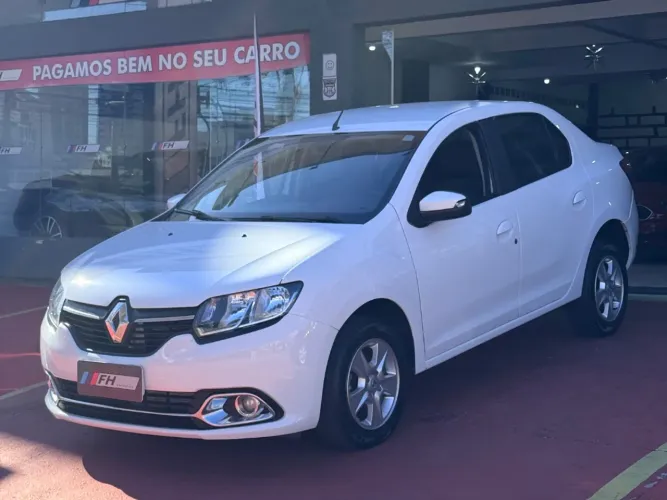Renault Logan Dynamique Hi-flex 1.6 8V 4P 2015