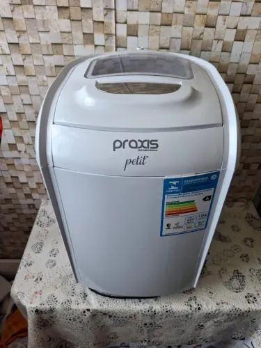 MINI LAVADORA DE ROUPAS PRAXIS PETIT 1,2KG 127V BRANCA