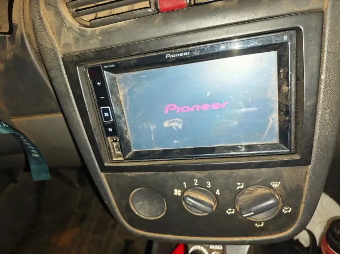 Som automotivo completo 