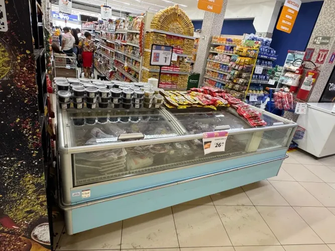 Freezer deitado ilha ( supermercado)