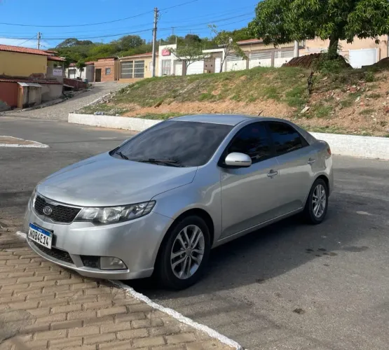 Kia Motors Cerato 1.6 16V Mec. 2012