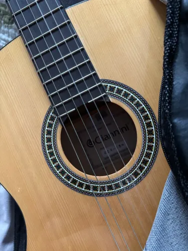 Violão acústico Giannini