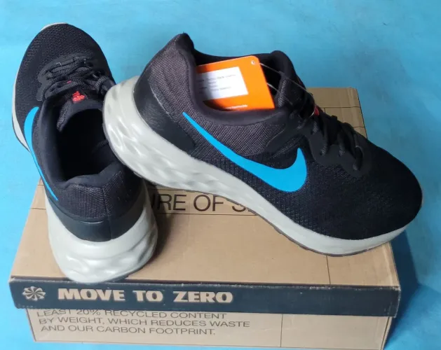 Tênis Nike Novo e Original 