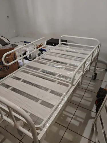 Cama hospitalar 