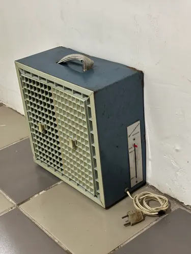 Antigo Ventilador/Circulador De Ar Bom Clima ?Meninão?, Azul